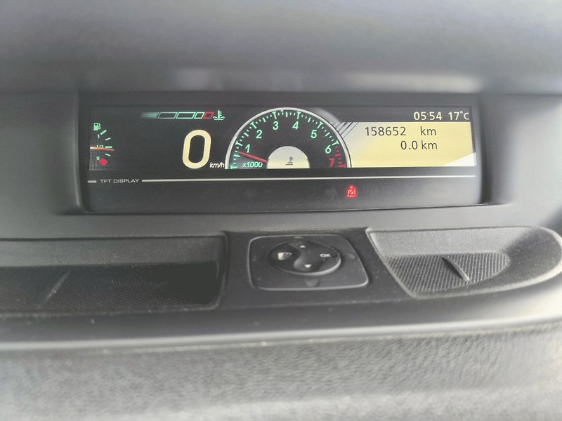 Renault Scénic (2011) Dynamique 1.6i 110k - fotka 6 z 10