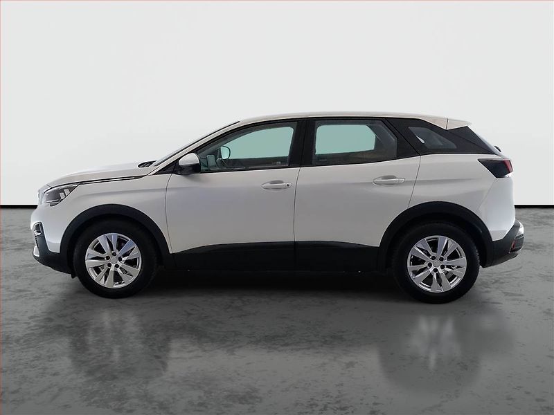 Peugeot 3008 (2018) 1.6 BlueHDi, Tempomat - fotka 3 z 15