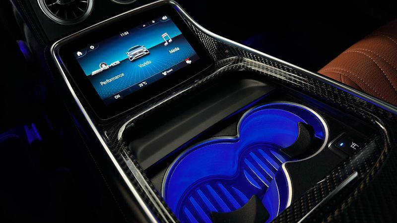 Mercedes-Benz AMG GT AMG GT 63 S 4MATIC+ - fotka 25 z 59
