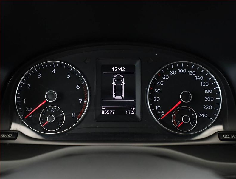 Volkswagen Caddy (2017) 1.4 TGI CNG, 5Míst, ČR - fotka 9 z 17
