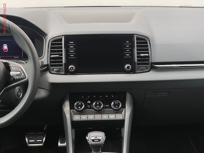 Škoda Karoq (2025) 2.0 TDi 4X4, 1.maj,ČR - fotka 9 z 22