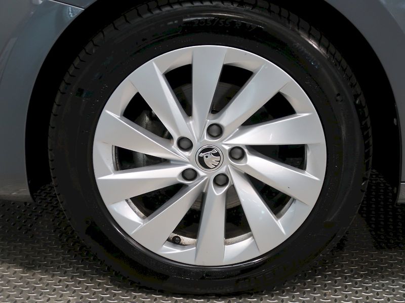 Škoda Octavia (2024) SELECTION 2.0TDI 110KW DSG - fotka 12 z 41