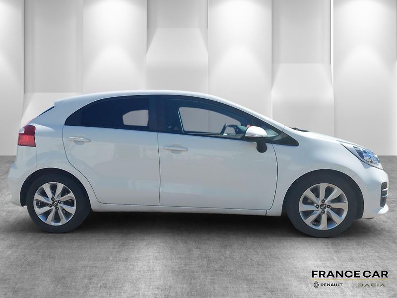 Kia Rio (2016) 1,25 CVVT 61 kW TOP - fotka 4 z 24