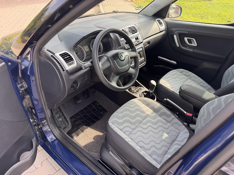 Škoda Roomster 1.4i 63Kw Ambition - fotka 9 z 18
