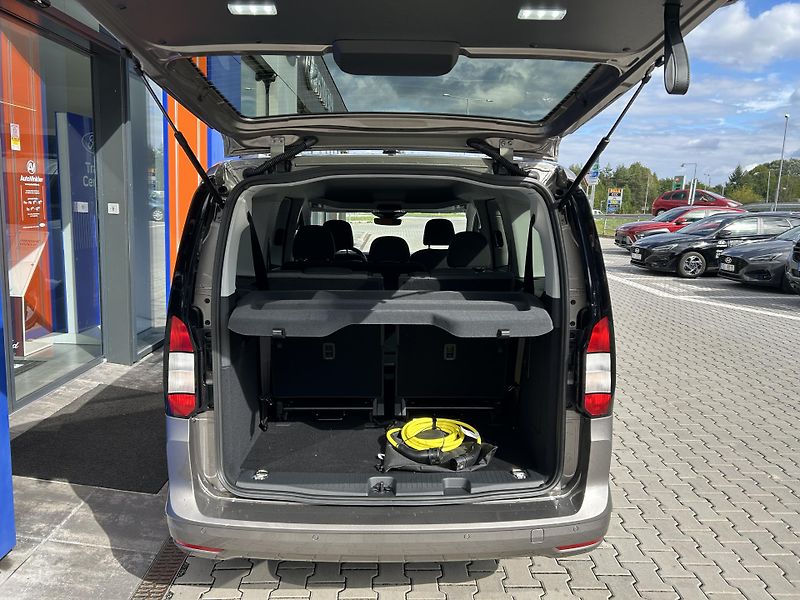 Ford Tourneo Connect 1.5 Ecoboost 110kW AT Titanium - fotka 9 z 40