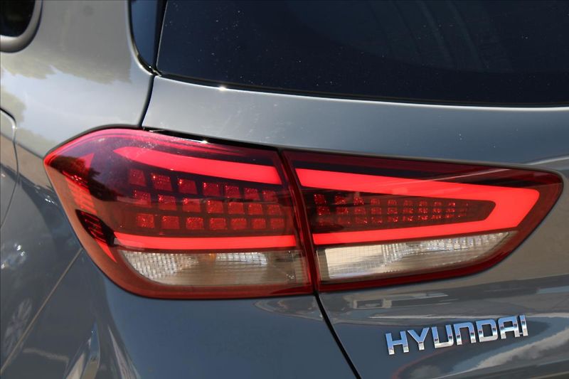 Hyundai i30 1,5 T-GDI  ČR,1.MAJITEL,N-LINE - fotka 28 z 31