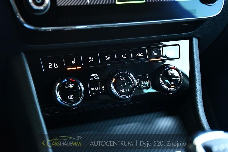 Škoda Superb 2,0TDI SPORTLINE 147KW DSG 4x4 - fotka 33 z 56