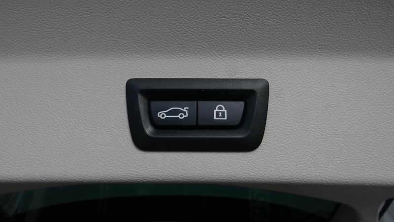 BMW X3 20d xDrive - fotka 22 z 27