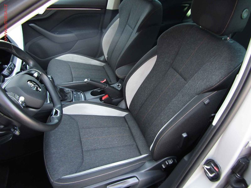 Škoda Scala (2024) 1.5 TSi, ČR, DSG, navi, LED - fotka 9 z 23