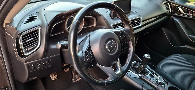 Mazda 3 2.0 88kw 1. majitel krásná - fotka 34 z 47