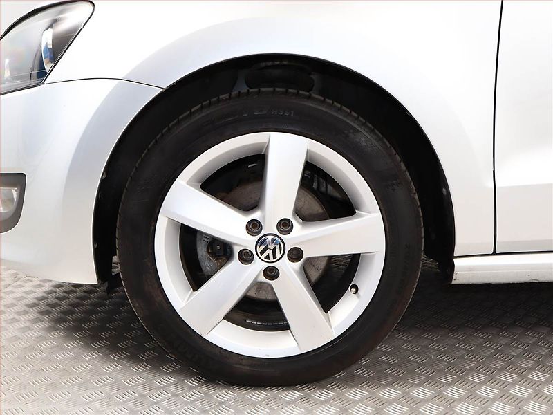 Volkswagen Polo (2013) Comfortline 1.4, Serv.kniha - fotka 11 z 13