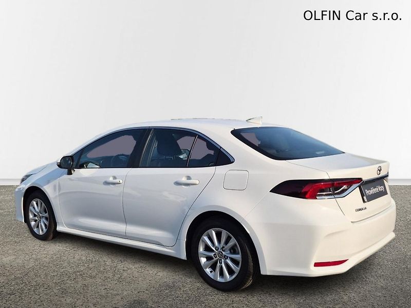 Toyota Corolla Comfort  1,5 92 kW SD - fotka 4 z 24