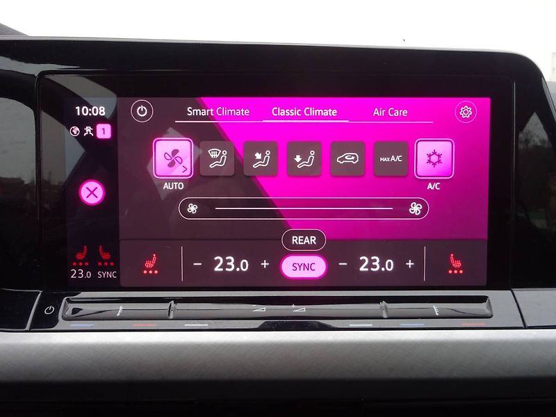 Volkswagen Golf (2021) 1,0TSi /81kW Life - fotka 29 z 29
