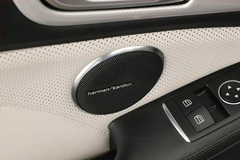 Mercedes-Benz SLC (2020) 200, Výhř.okno, Matrix, H/K - fotka 16 z 20