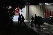 Chodci by měli být opatrní i na parkovištích před obchody. Pro řidiče se často stávají neviditelnými.