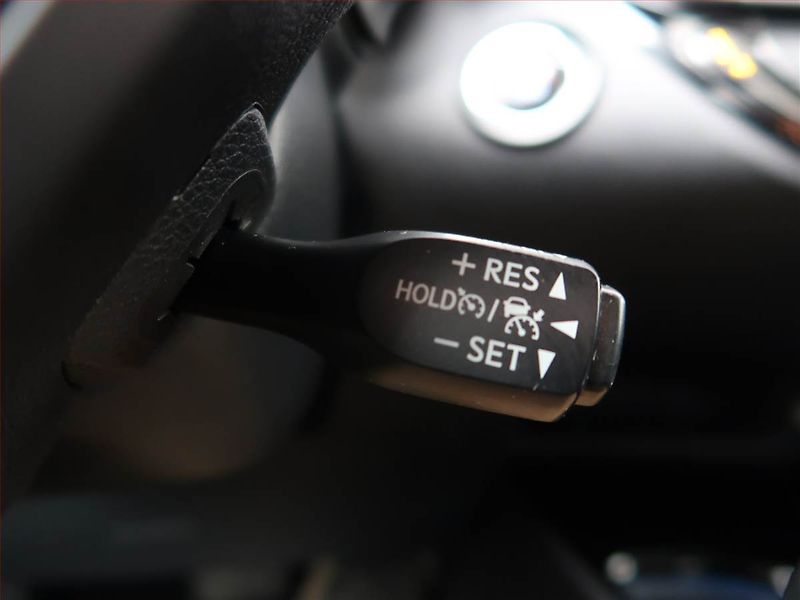 Toyota C-HR (2023) GR Sport 2.0 Hybrid - fotka 22 z 22