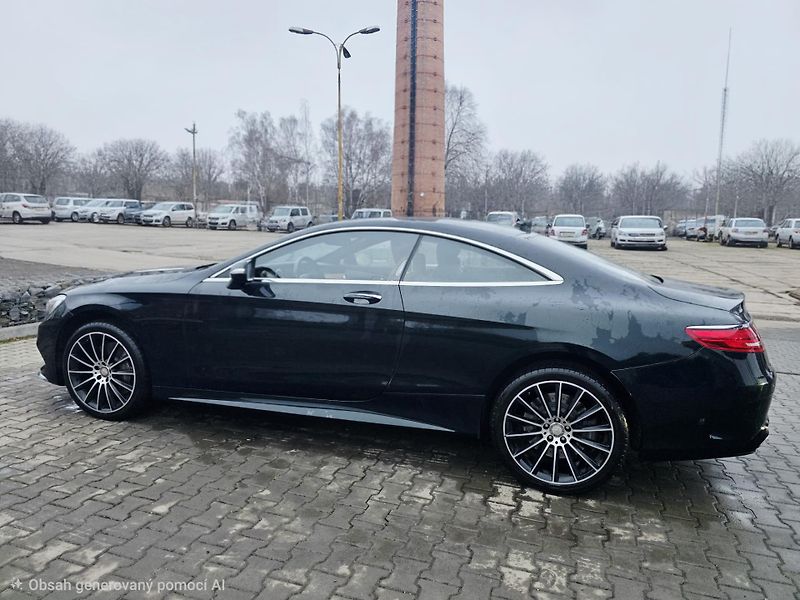 Mercedes-Benz Třídy S (2015) 500 4 MATIC AMG  8 válců  - fotka 12 z 30