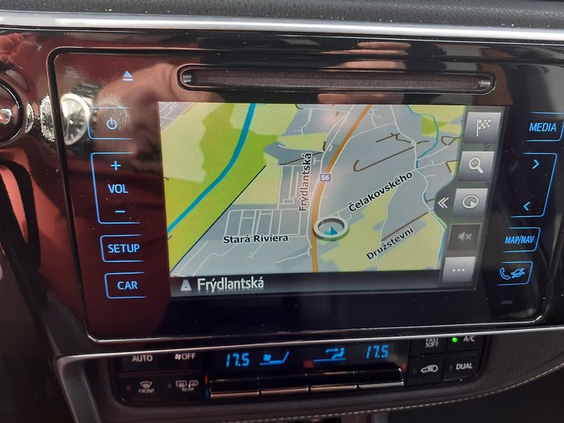 Toyota Auris (2018) 1.6 i Valvematic  AUTOMAT - fotka 13 z 42
