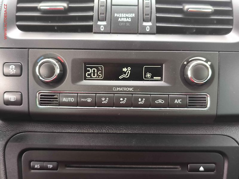 Škoda Fabia (2013) 1.2 TSi, Fresh, AC, park - fotka 12 z 17