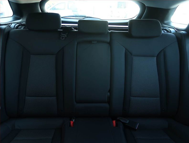 Hyundai i40 (2012) 1.7 CRDi, Tempomat - fotka 10 z 20