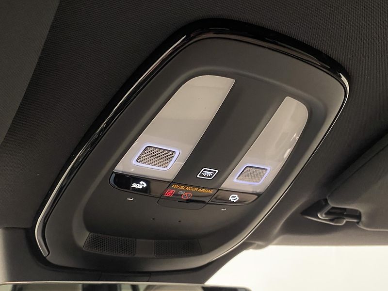 Volvo XC90 (2026) T8 AWD Plug-in DARK PLUS 7m - fotka 40 z 78