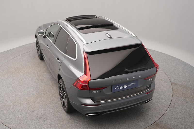 Volvo XC60 T8 AWD RECHARGE R-DESIGN AUT - fotka 14 z 51