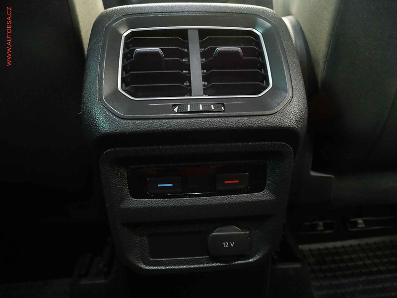 Volkswagen Tiguan (2016) 2.0 TDi 4x4, DSG, AC - fotka 22 z 23