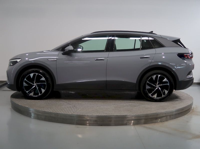 Volkswagen ID.4 (2023) Pro Performance 150kW 82kWh - fotka 3 z 36