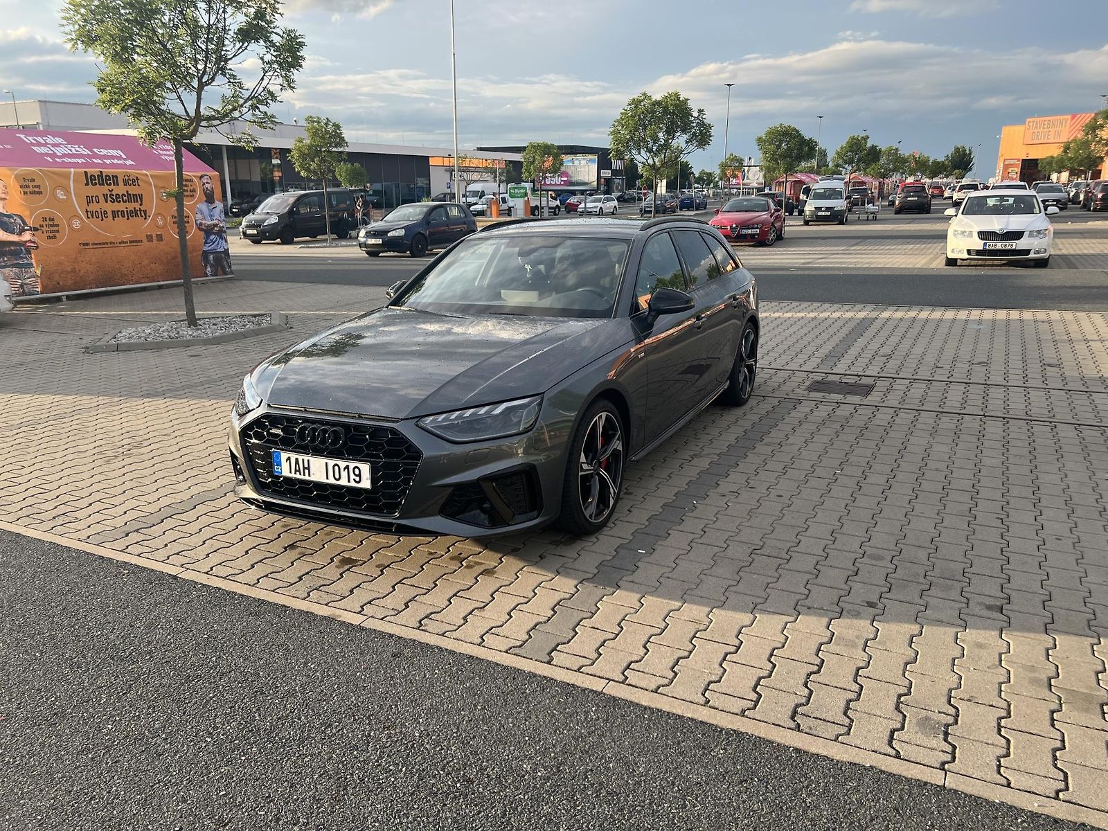 Audi A4 Avant Quattro 
