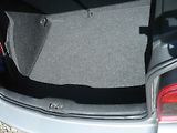 Volkswagen Golf 1.6i 77Kw Koupeno ČR - náhled 19