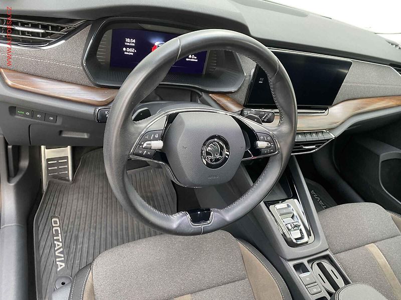 Škoda Octavia (2021) 2.0 TDi 4x4, 2.maj,ČR, Scout - fotka 13 z 22
