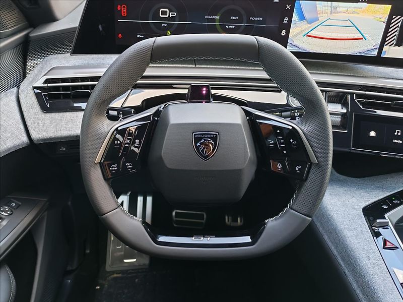 Peugeot 5008 (2026) 1,2 5008 GT Hybrid 145 e-DCS6 - fotka 18 z 18