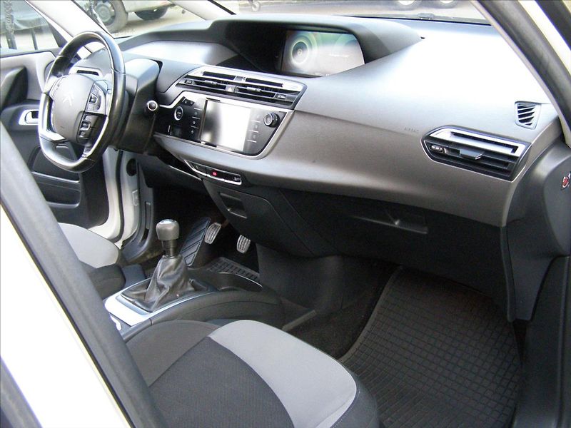 Citroën C4 Picasso 1,6   1 Majitel po STK 2x AL k - fotka 27 z 48