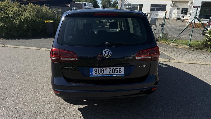 Volkswagen Sharan (2015) 2.0 TDI 110KW DSG 7MÍST - fotka 8 z 26