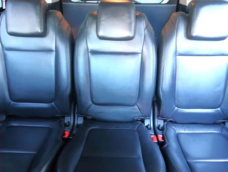 Peugeot 5008 (2012) 1.6 HDi, Automat, Tempomat - fotka 10 z 16