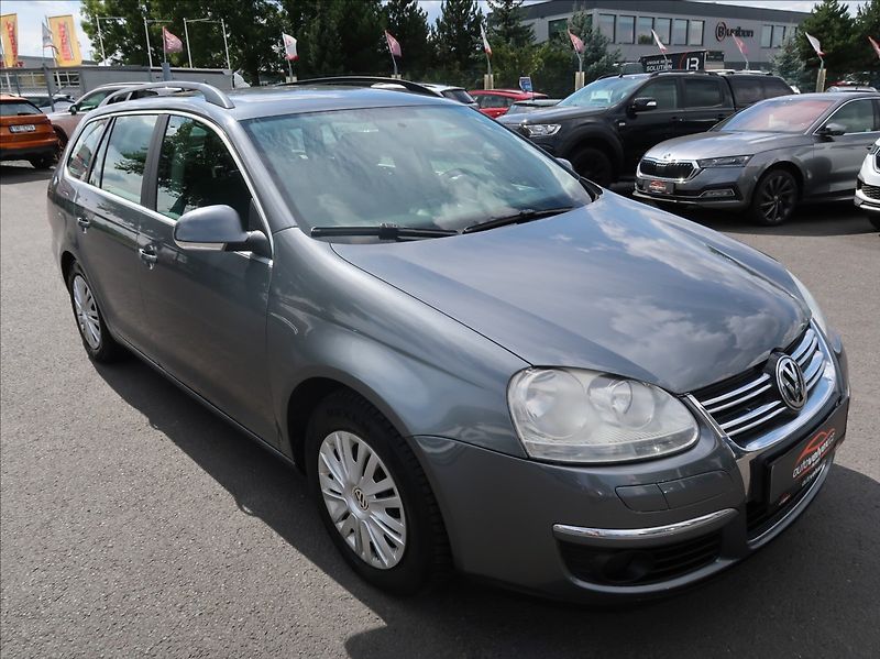 Volkswagen Golf 1,9 TDi,77kW,Aut.klima,tempoma - fotka 2 z 21