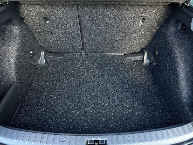 Škoda Scala 1.0TSi 116PS LED V.Cockpit Cli - fotka 35 z 35