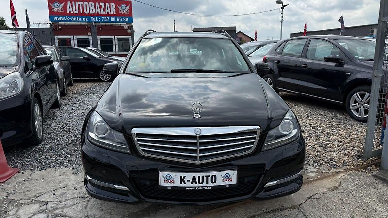 Mercedes-Benz Třídy C (2013) C220CDi 125kW *Xenon*Navi*Alu* - fotka 2 z 22