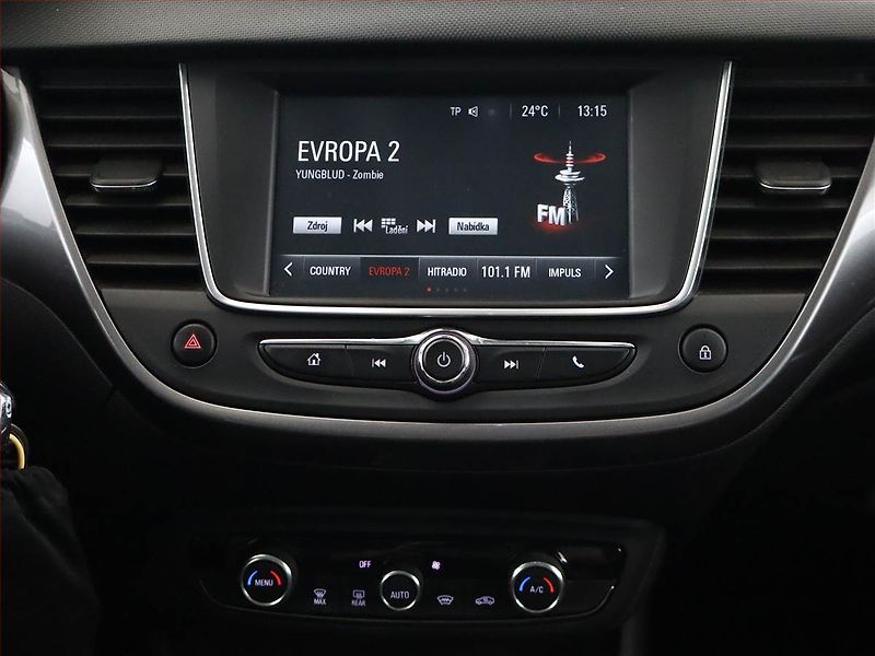 Opel Crossland X (2018) 1.2 Turbo, ČR,1.maj - fotka 9 z 13
