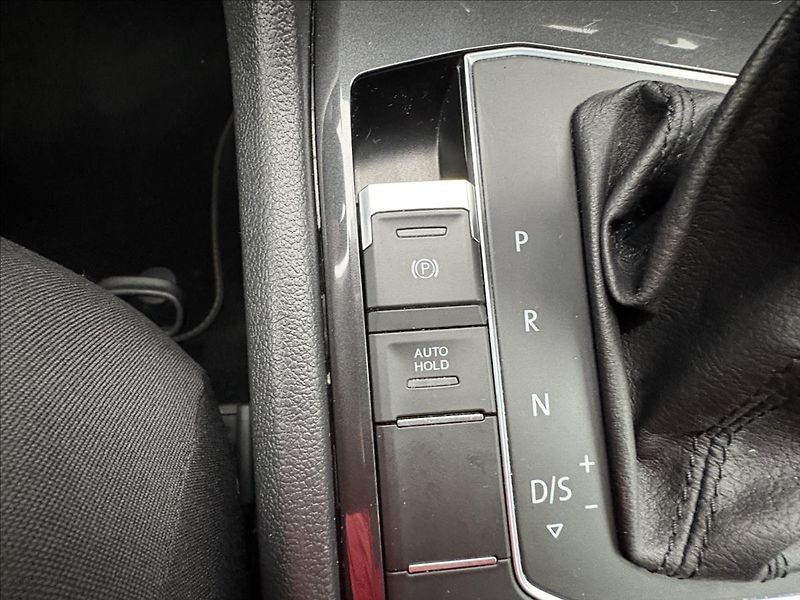 Volkswagen Tiguan 2,0 TDi 110kW 4M,ACC,Navi,JOIN - fotka 11 z 42