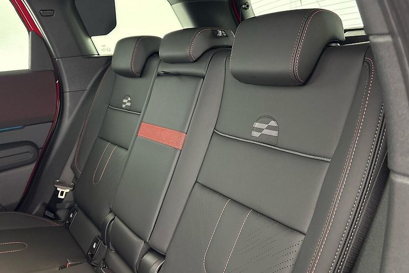 Mini Cabrio JCW John Cooper Works Countryman A - fotka 8 z 24