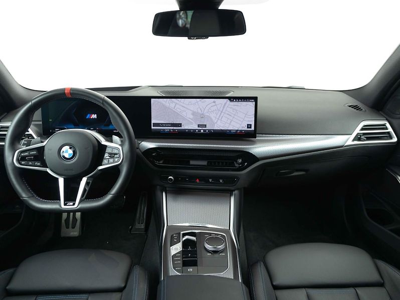 BMW Řada 3 M340d xDrive Sedan - fotka 12 z 22