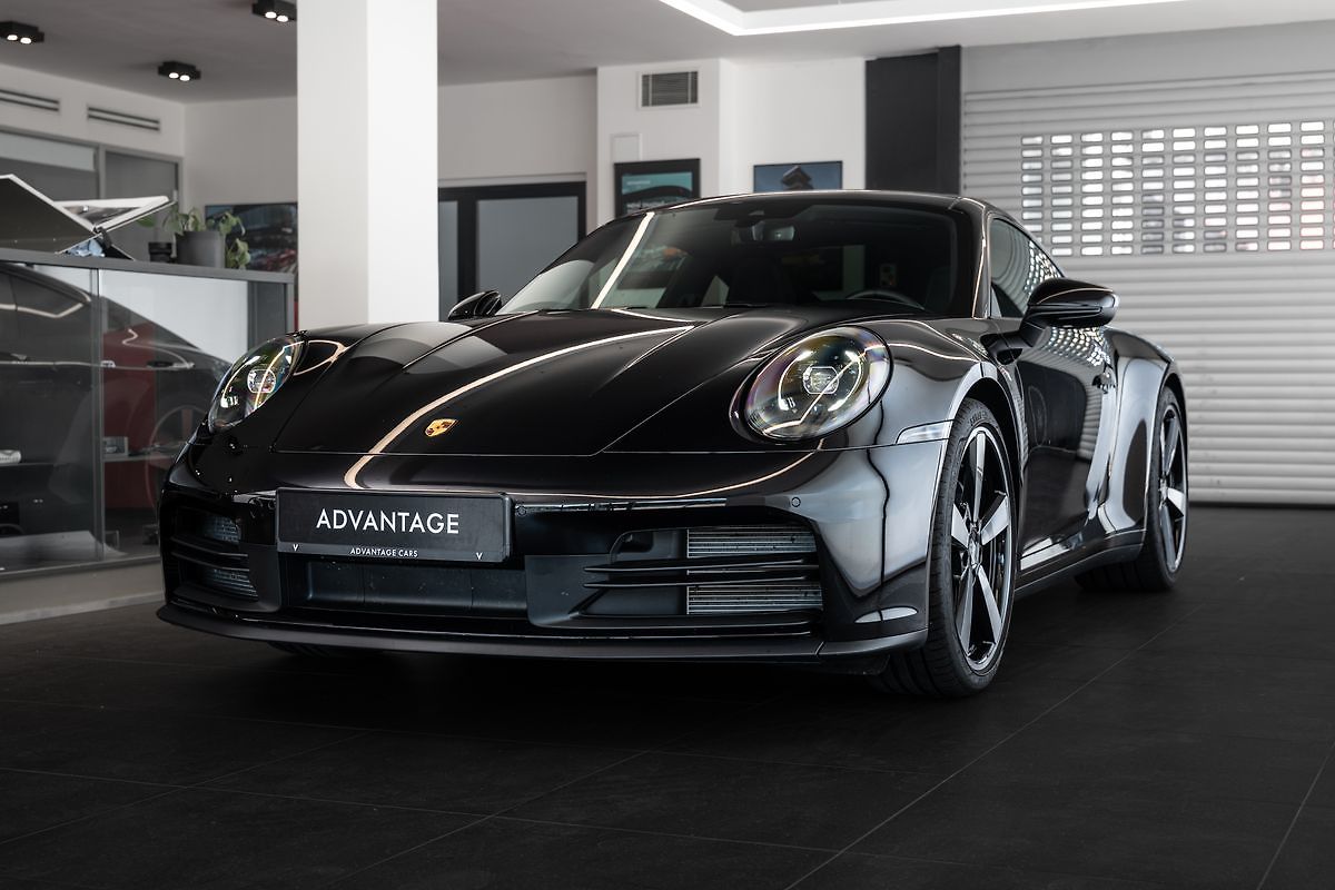 Porsche 911 (992.2) Carrera Pano/Bose/Spor
