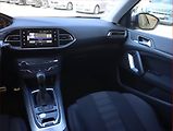 Peugeot 308 (2016) Allure 1.6 BlueHDi, Automat - náhled 8