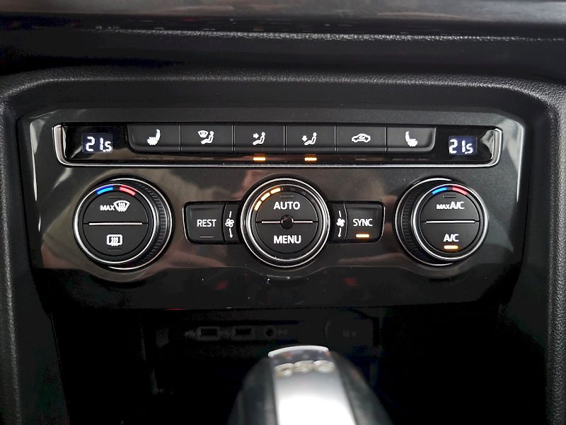 Seat Tarraco (2019) 2.0TDI 140kW 4x4 Xcellence DSG - fotka 24 z 35