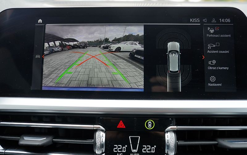 BMW Řada 3 320d xDrive Mpaket/Lasery/kůže - fotka 46 z 49