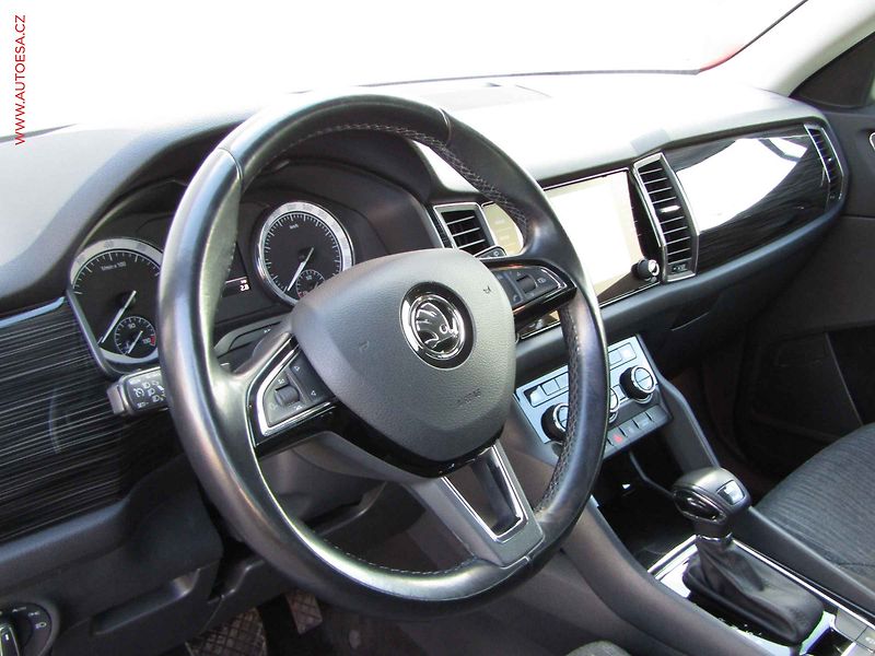 Škoda Kodiaq (2018) 2.0 TSi 4x4, Style, DSG - fotka 14 z 20