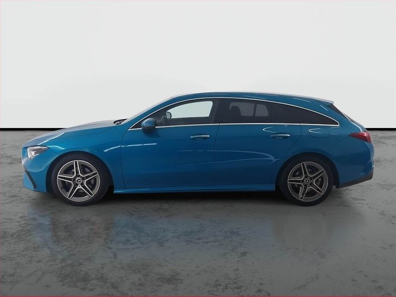 Mercedes-Benz CLA (2024) AMG Paket 180 - fotka 3 z 17