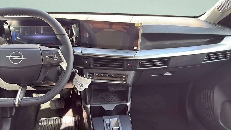 Opel Frontera (2026) Edition Hybrid 1.2 TURBO (81kW - fotka 16 z 24