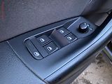 Audi Q3 (2013) 2.0 TDi, AC, výhřev sed. - náhled 13